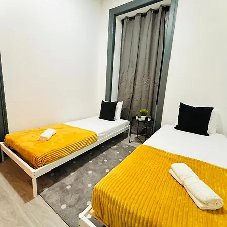 Bairro Alto, Location Of Hostal *