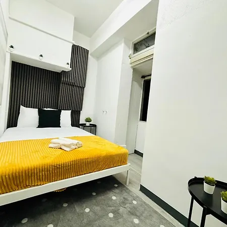 Hostal Bairro Alto, Location Of Lisboa